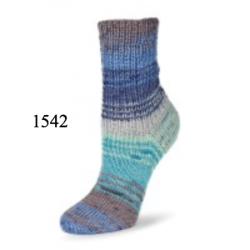 633-FlottesockBambus-Merino-Emotion1542-1585743145.jpg